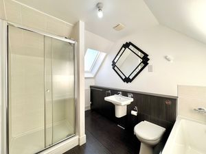 Photo 19- click for photo gallery